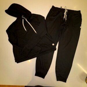 Vuori Jogger & Hoodie, Size M, Like New. Black Heather.